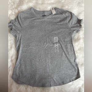 Classic Old Navy Gray U-neck T-shirt
